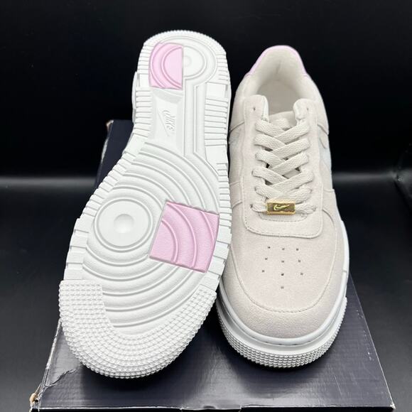 NEW Nike Air Force Pixel 1 Women's Sneakers Size 10 Beige Pink DQ0827 100 - Picture 6 of 9